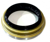 image of a Rear Seal 3104104R101 3104104R101